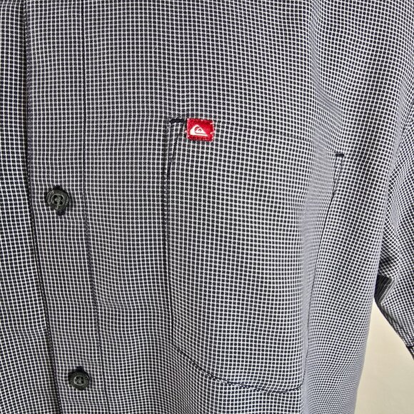 Quiksilver Shirt Men Medium Grey Button Up Check Rayon Blend Beach Vacation Y2k - Picture 3 of 10